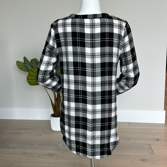 Kenneth Cole ladies top - Picture 4 of 9